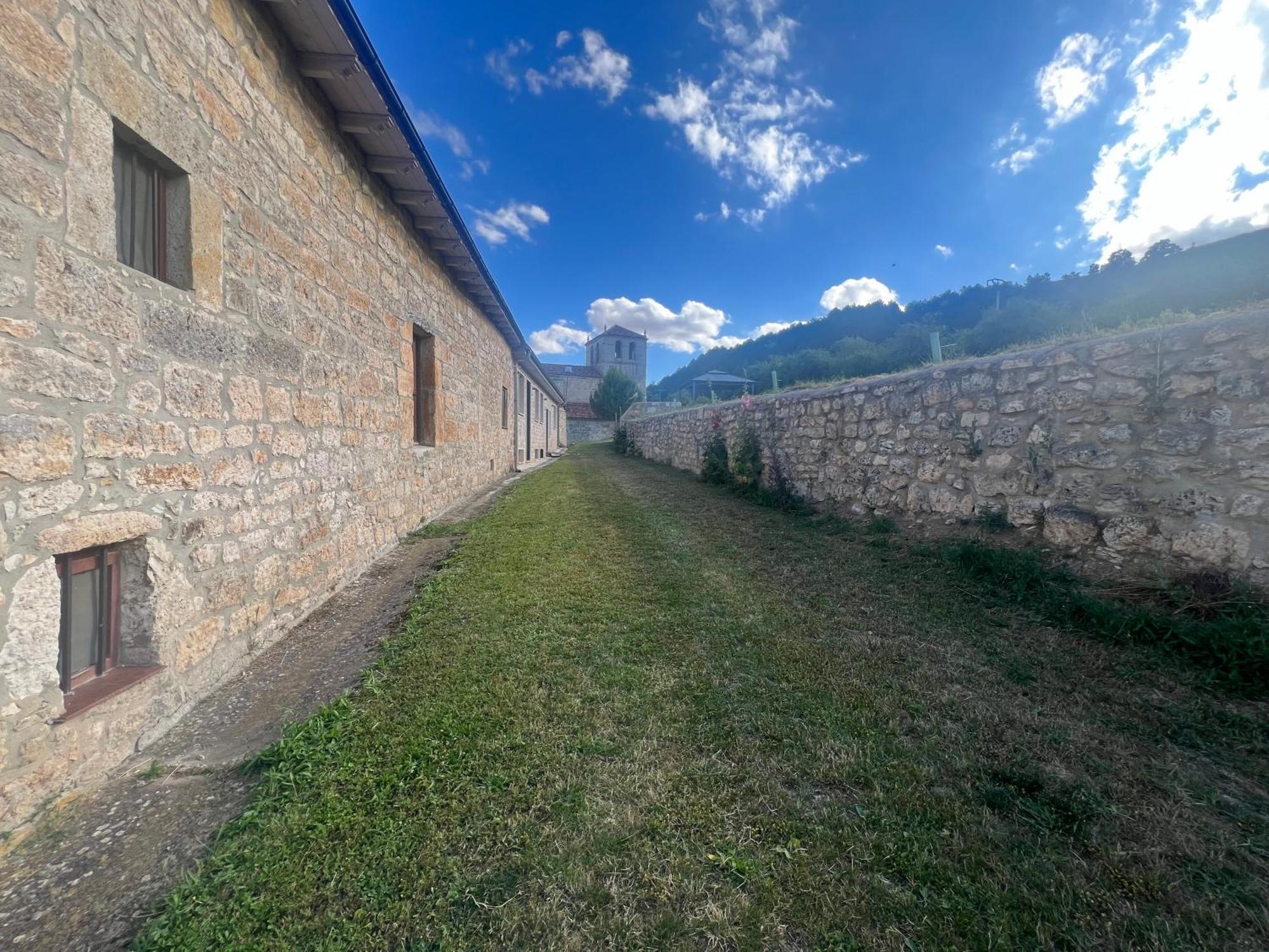 El Pecu Casa Rural Starfamiliar Bustillo Del Paramo Exterior foto